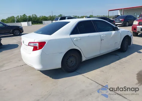 2012 Toyota Camry Le z USA, uszkodzony, nr VIN 4T1BF1FK5CU573524